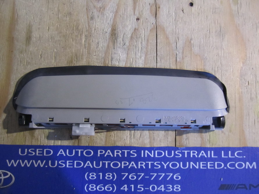 BMW 3RD Brake Light BMW E90 Used Auto Parts Mercedes Benz Used